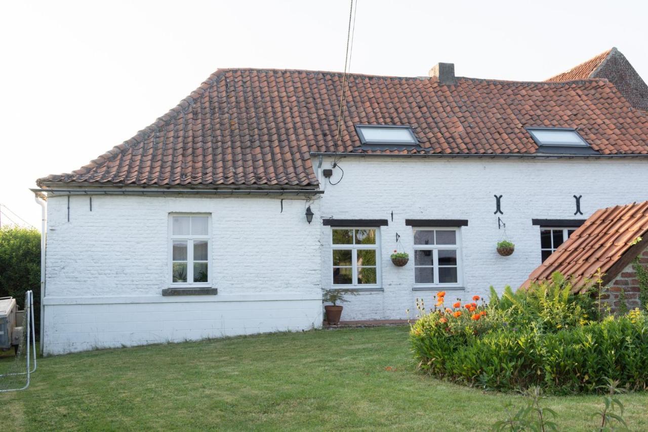 La Bergerie Chambre D'Hotes Leuze-en-Hainaut Luaran gambar